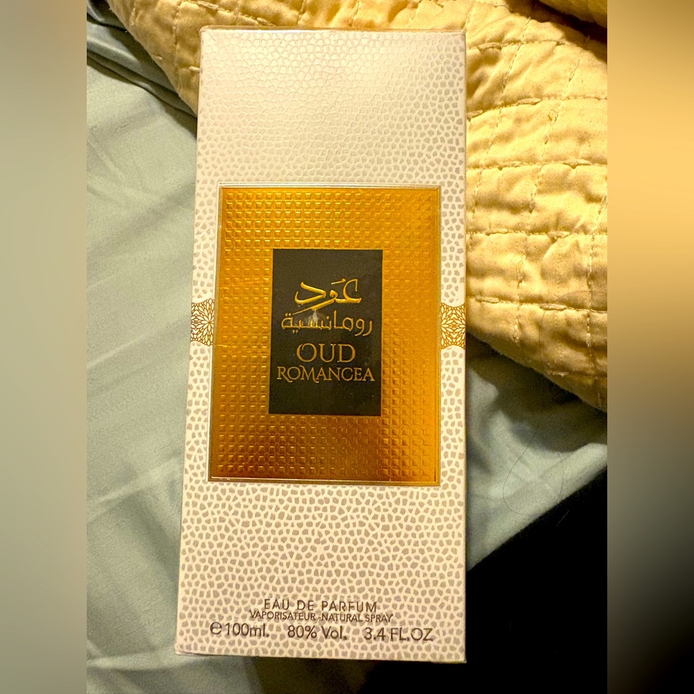 Oud Romancea Eau de Parfum